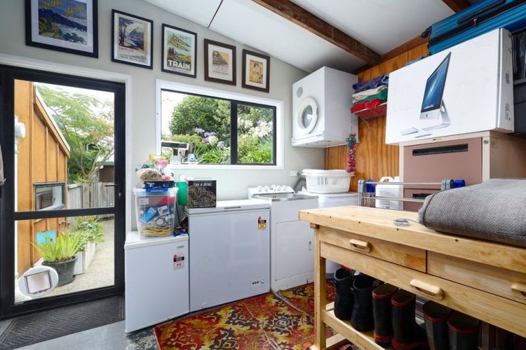 Photo of property in 28 Maire Street, Tahunanui, Nelson, 7011