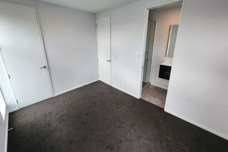 Photo of property in 317 Linwood Avenue, Linwood, Christchurch, 8062