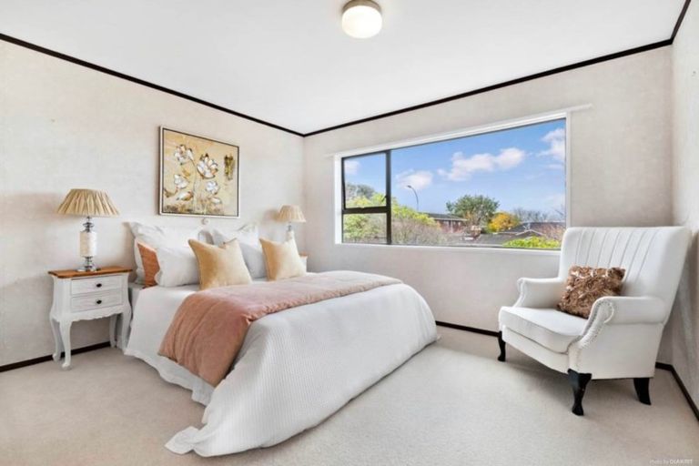 Photo of property in 59 Luton Avenue, Sunnyhills, Auckland, 2010