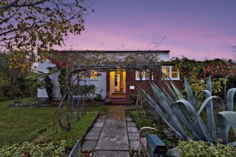 Photo of property in 31 Achilles Street, Burwood, Christchurch, 8061