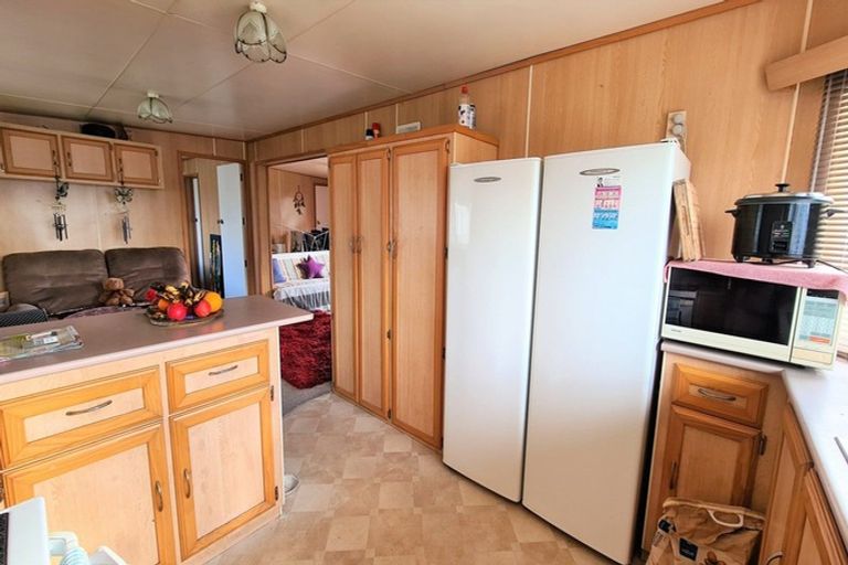 Photo of property in 13 Hickey Place, Opunake, 4616