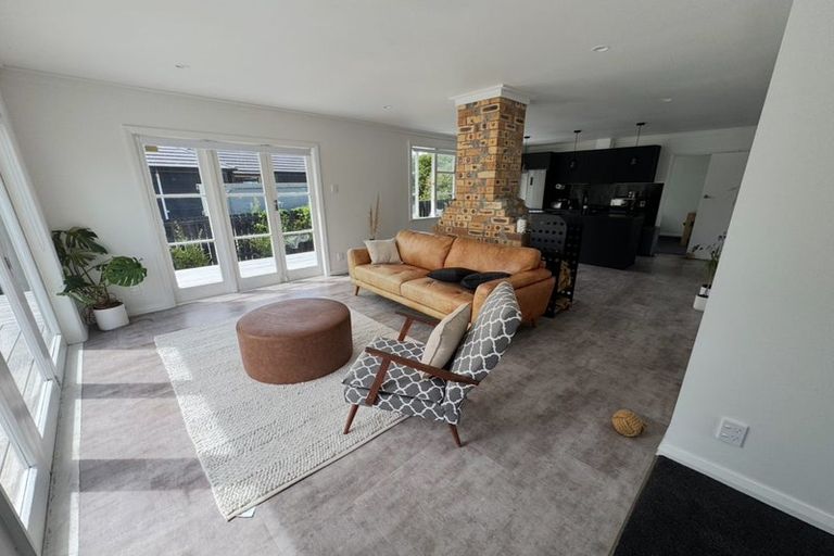 Photo of property in 144 Great South Road, Huntly, 3700