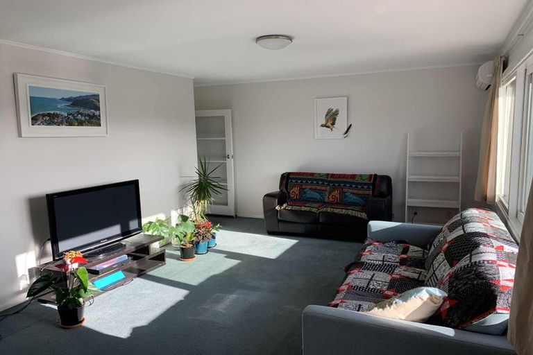 Photo of property in 20 Bedford Street, Northland, Wellington, 6012