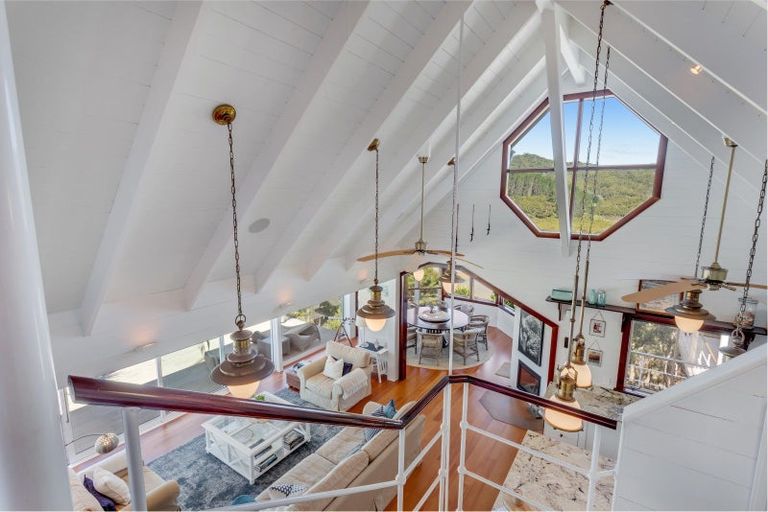 Photo of property in 309 Manawaora Road, Parekura Bay, Hikurangi, 0184