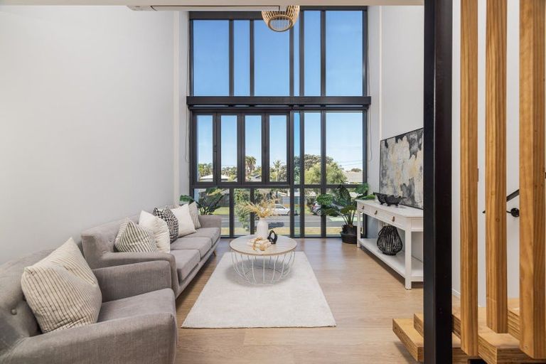 Photo of property in 12/436 Maunganui Road, Mount Maunganui, 3116