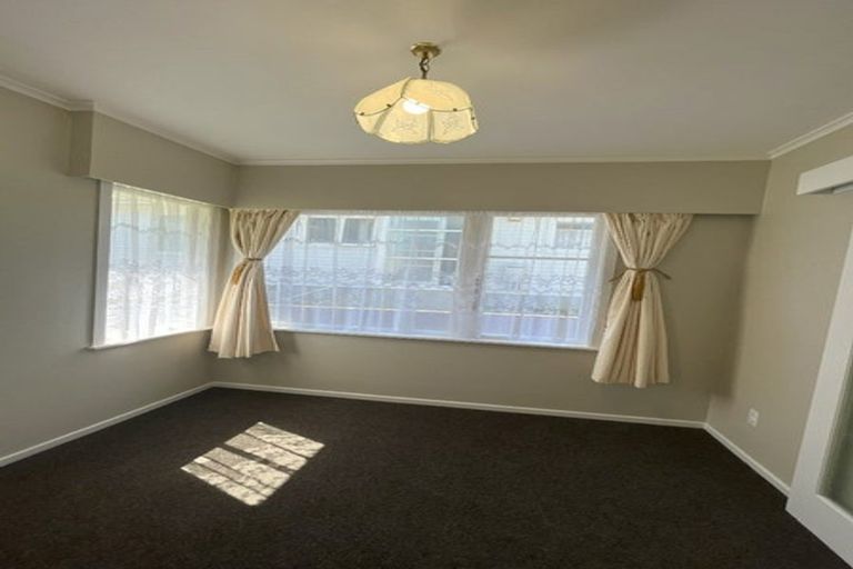 Photo of property in 119 Parkvale Road, Karori, Wellington, 6012