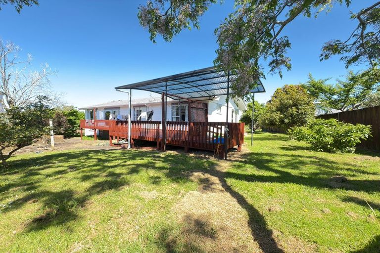 Photo of property in 15 Kereru Place, Half Moon Bay, Auckland, 2012