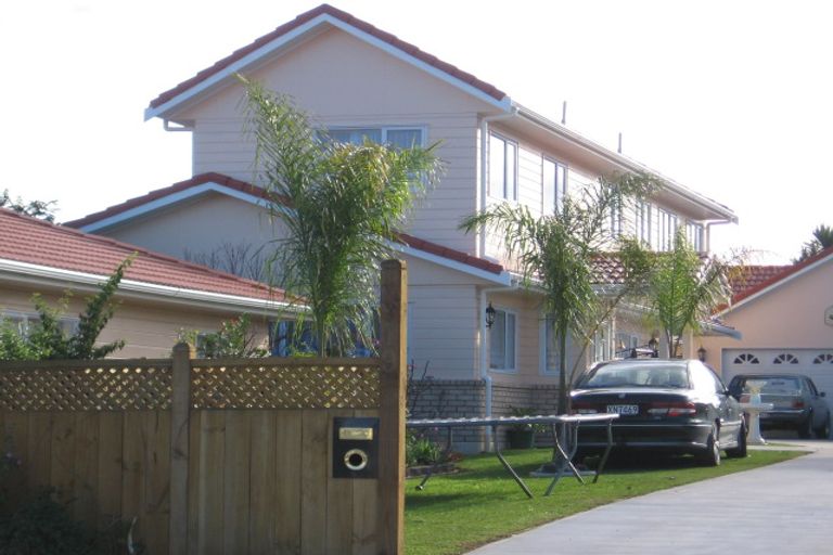 Photo of property in 19 Patons Road, Howick, Auckland, 2014