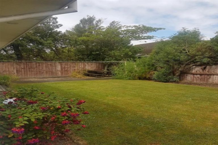 Photo of property in 2/245 Waimairi Road, Ilam, Christchurch, 8041