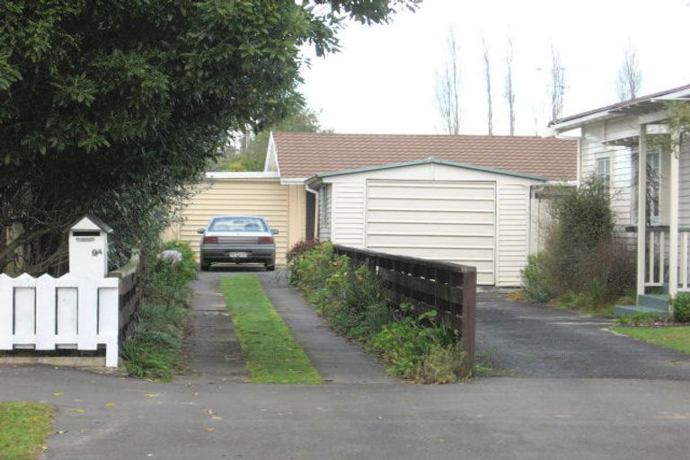 Photo of property in 9 Howden Road, Fairfield, Hamilton, 3214