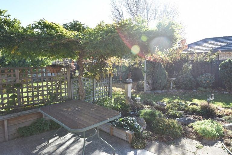 Photo of property in 4 Greenfield Place, Twizel, 7901