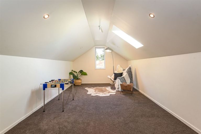 Photo of property in 32 Hakatere Road, Pegasus, 7612