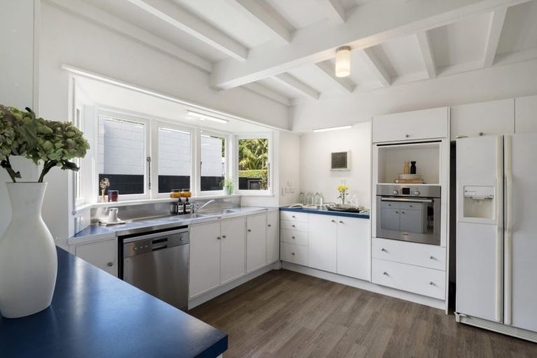 Photo of property in 2a Beaconsfield Street, Devonport, Auckland, 0624