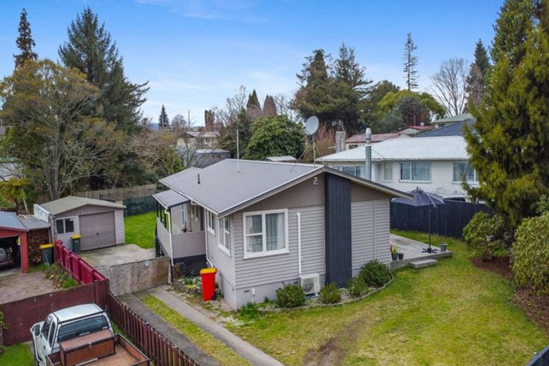 Photo of property in 93 Pandora Avenue, Sunnybrook, Rotorua, 3015