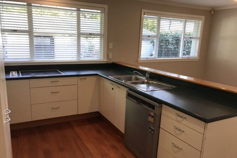 Photo of property in 2/63 Hillsborough Terrace, Hillsborough, Christchurch, 8022