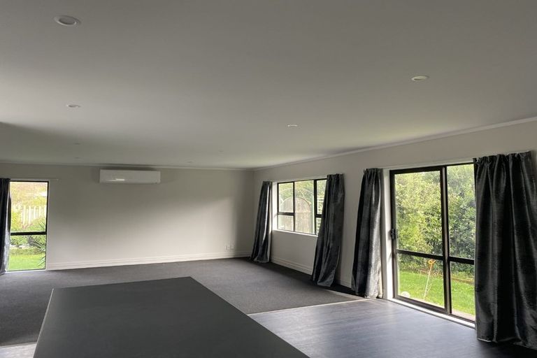 Photo of property in 1 Breadalbane Road, Havelock North, 4130