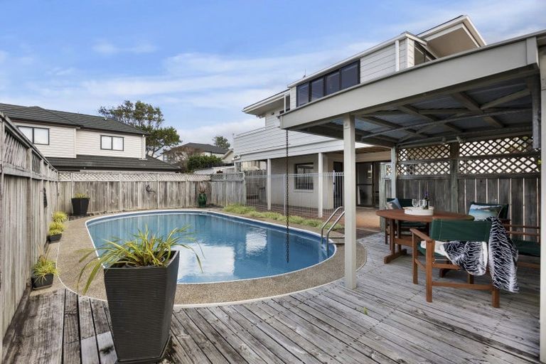 Photo of property in 1/15 Quebec Road, Milford, Auckland, 0620
