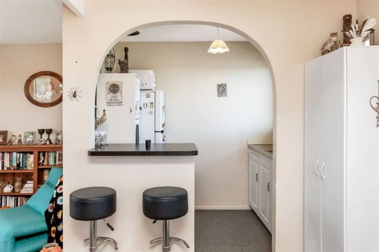 Photo of property in 62 Sturrocks Road, Redwood, Christchurch, 8051