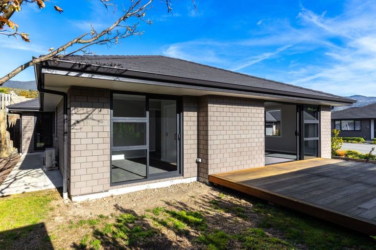 Photo of property in 22 Discovery Way, Waikawa, Picton, 7220