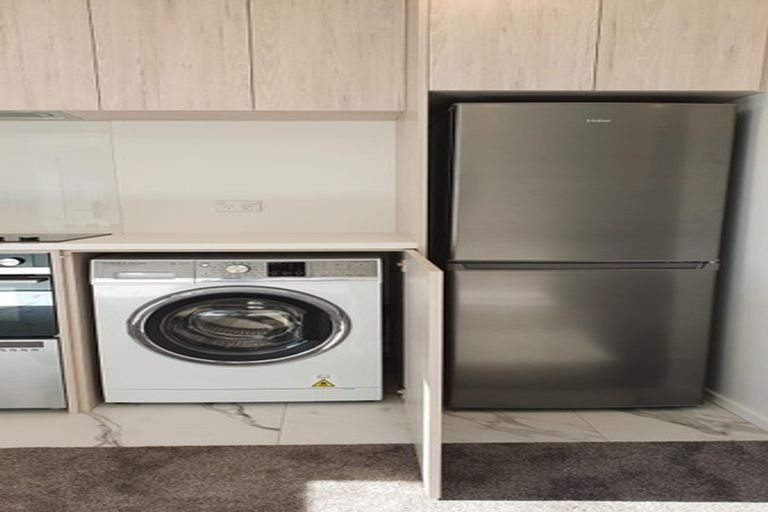 Photo of property in 4/62 Elizabeth Street, Riccarton, Christchurch, 8041