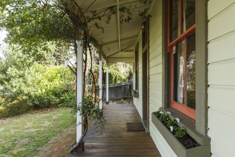 Photo of property in 127 Linton Street, West End, Palmerston North, 4410