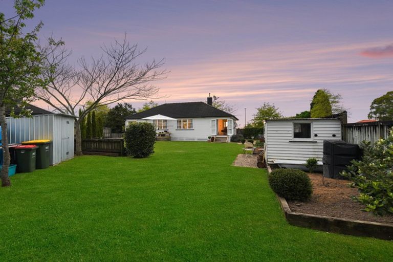 Photo of property in 105 Fairfield Road, Fairfield, Hamilton, 3214