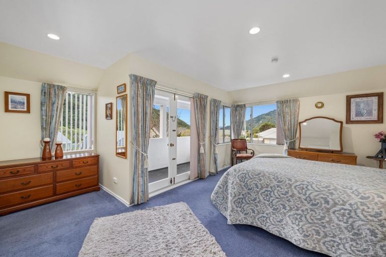 Photo of property in 26 Ranui Street, Waikawa, Picton, 7220