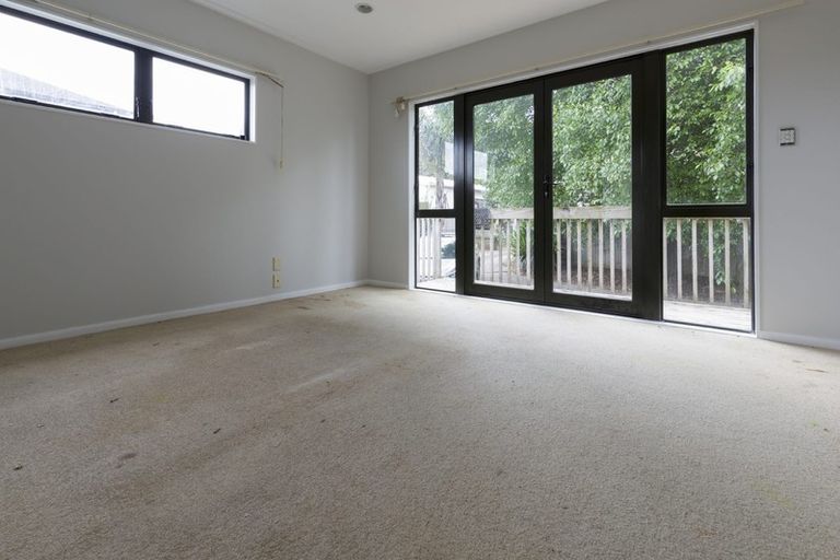 Photo of property in 5a Oakleigh Avenue, Takanini, 2112