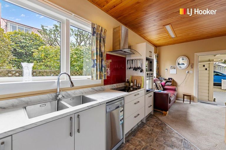 Photo of property in 52 Preston Crescent, Belleknowes, Dunedin, 9011