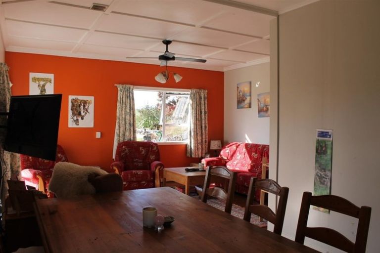 Photo of property in 212 Huarau Road, Whakapirau, Maungaturoto, 0583