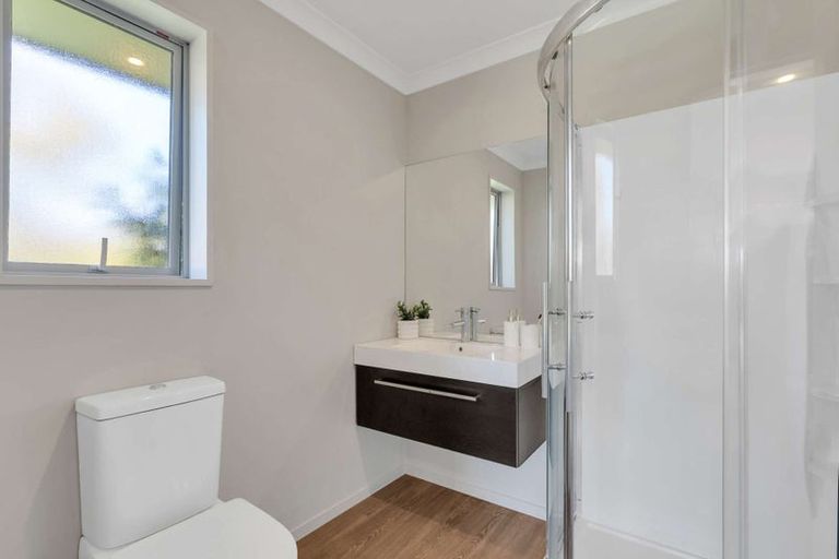 Photo of property in 13 Bradbury Avenue, Rolleston, 7614