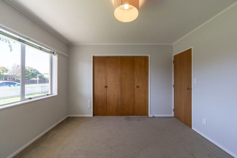 Photo of property in 9 Hilton Road, St Andrews, Hamilton, 3200