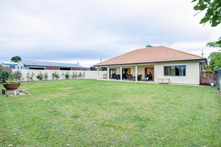 Photo of property in 56 Gillies Crescent, Waimarama, Havelock North, 4294