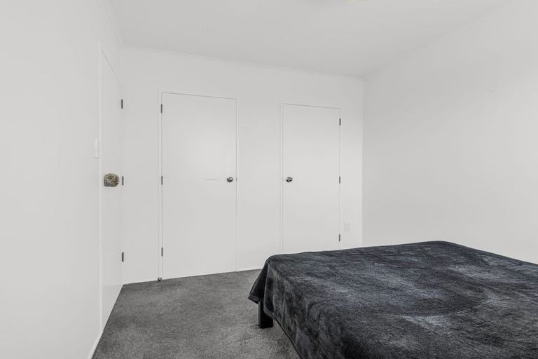 Photo of property in 11 Chester Street, Taradale, Napier, 4112