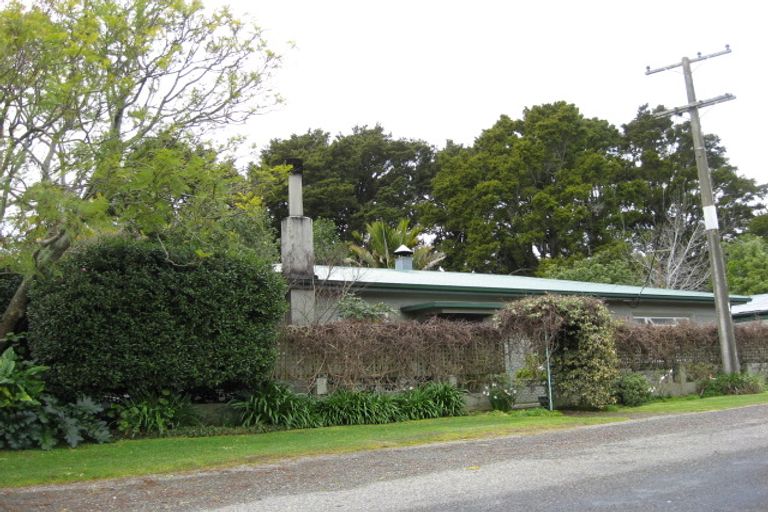 Photo of property in 57 Central Takaka Road, Takaka, 7183