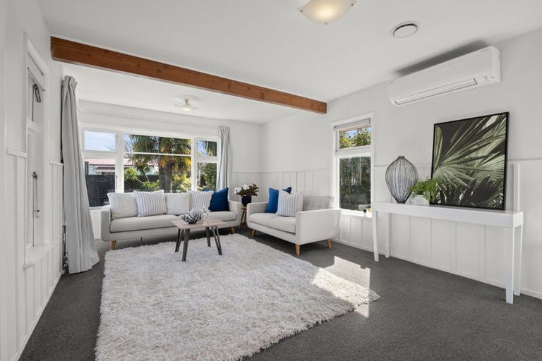 Photo of property in 27 Barclay Place, Burwood, Christchurch, 8061
