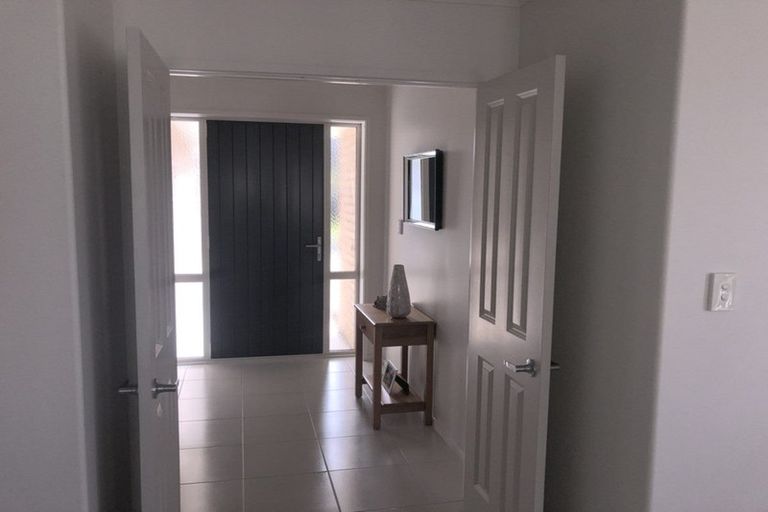 Photo of property in 6 Michel Colombon Close, Maunu, Whangarei, 0110