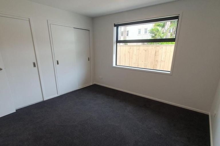 Photo of property in 5 Massey Street, Westown, New Plymouth, 4310