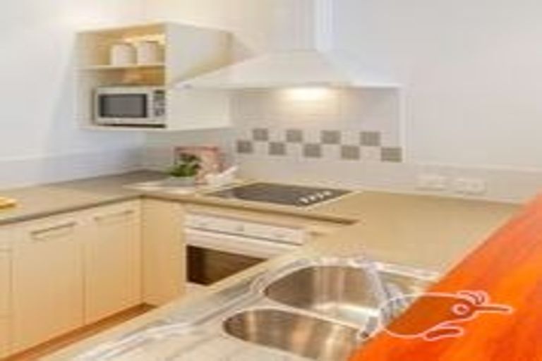 Photo of property in Marion Square Apartments, 23/26 Marion Street, Te Aro, Wellington, 6011