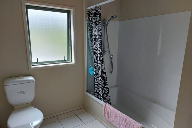 Photo of property in 35a Forest Road, Pinehaven, Upper Hutt, 5019