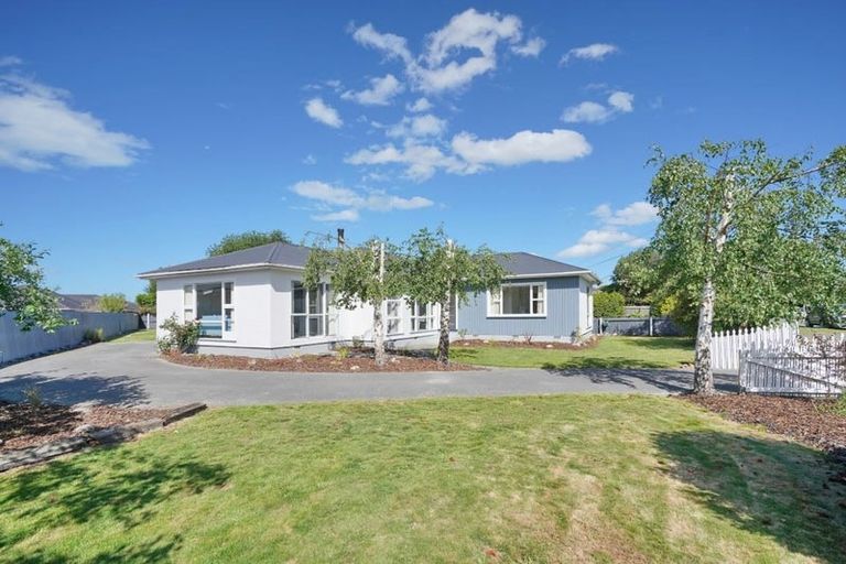 Photo of property in 82 Philpotts Road, Mairehau, Christchurch, 8052