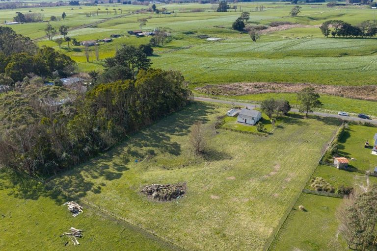 Photo of property in 107 Akers Road, Linton, Palmerston North, 4472