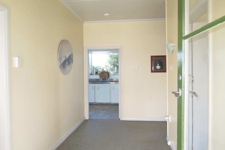 Photo of property in 10 Bouverie Street, Waimataitai, Timaru, 7910