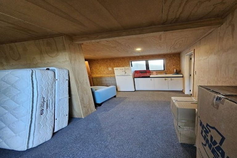 Photo of property in 19b Aorangi Road, Paraparaumu, 5032