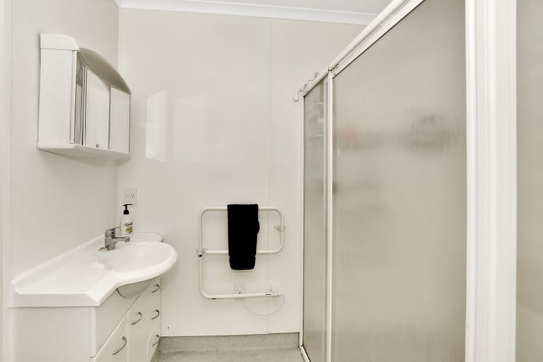 Photo of property in 8e Heath Street, Mount Maunganui, 3116