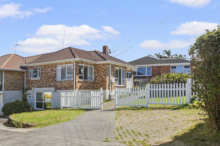 Photo of property in 1/1 Picton Street, Howick, Auckland, 2014