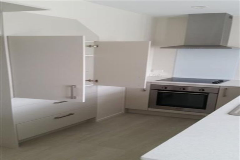 Photo of property in 25 Divide Loop, Takanini, 2112