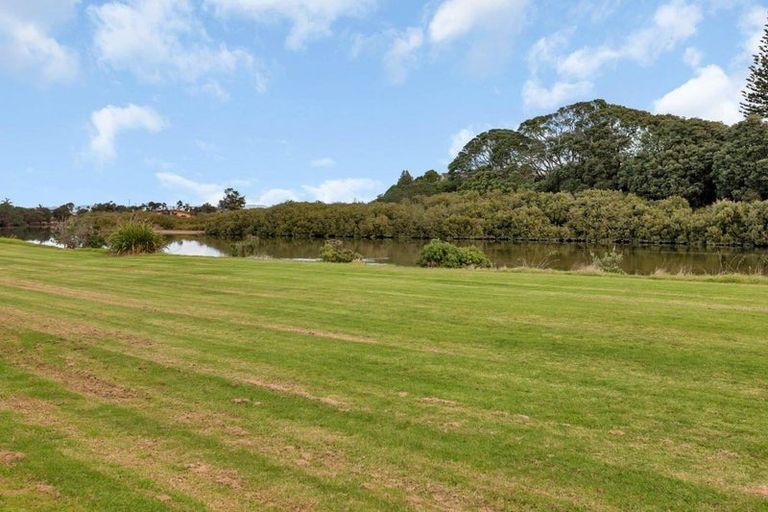 Photo of property in 32 Freyberg Road, Ruawai, 0530