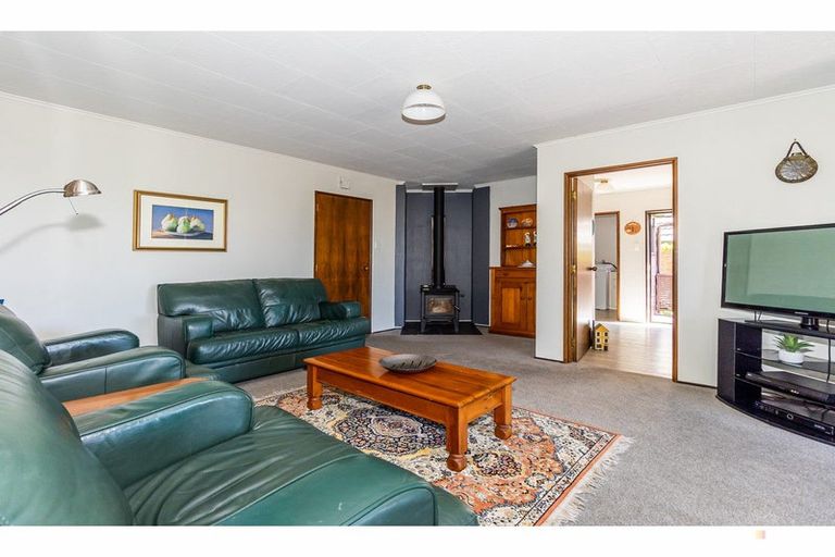 Photo of property in 30 Forest Road, Geraldine, 7930