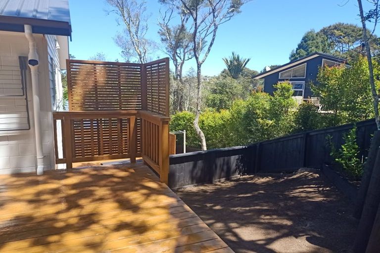 Photo of property in 39a Tui Glen Road, Birkenhead, Auckland, 0626